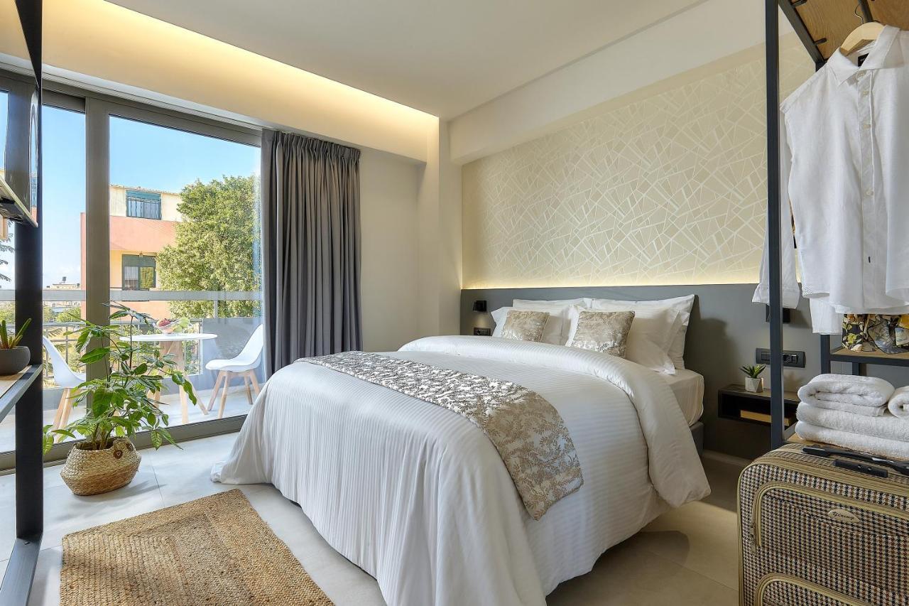 Superior Queen Room,1313362627:JPEG